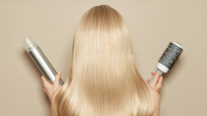 Trattamento capelli biondi: tutti i passaggi per un’haircare perfetta