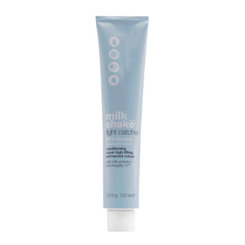 Milk Shake Light Catcher Lift & Balance .03 NG Golden Hour 100ml - crema schiarante con effetto coprente